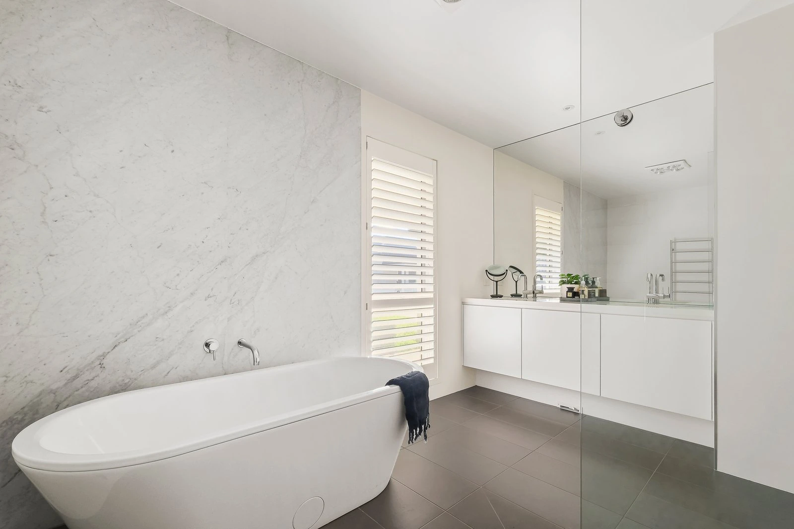 130 McArthurs Road, South Morang, 3752