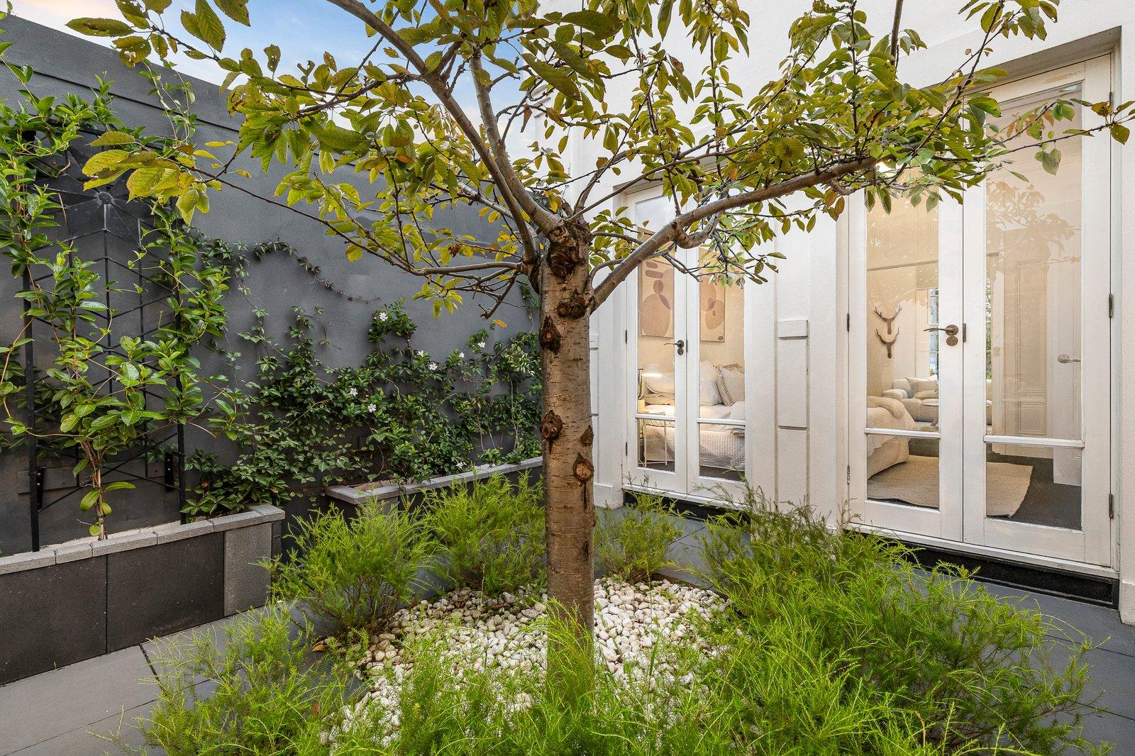 132-134 Simpson Street, East Melbourne, 3002