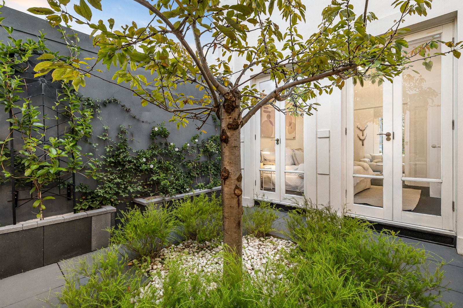 132-134 Simpson Street, East Melbourne, 3002