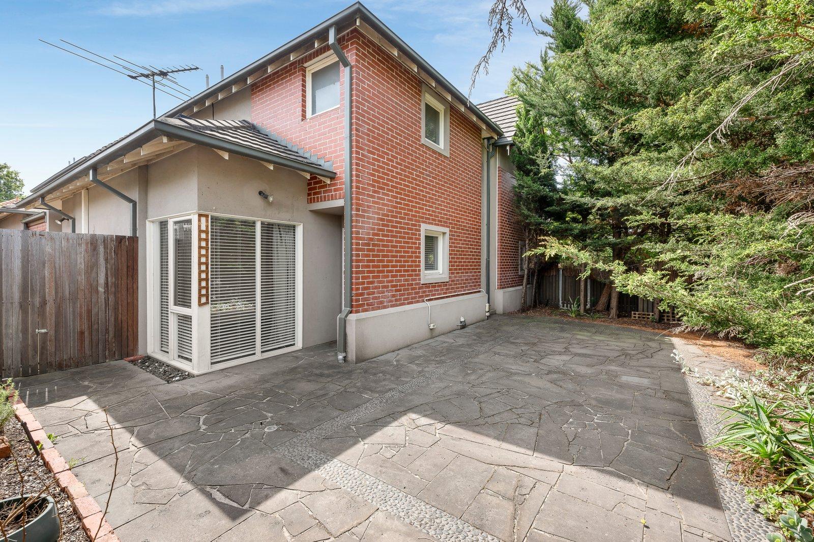 1/33-35 Burke Road, Malvern East, 3145