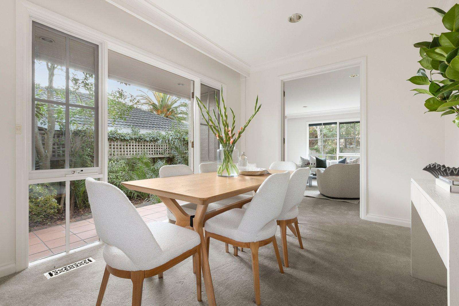 1/4 Tyndall Street, Surrey Hills, 3127
