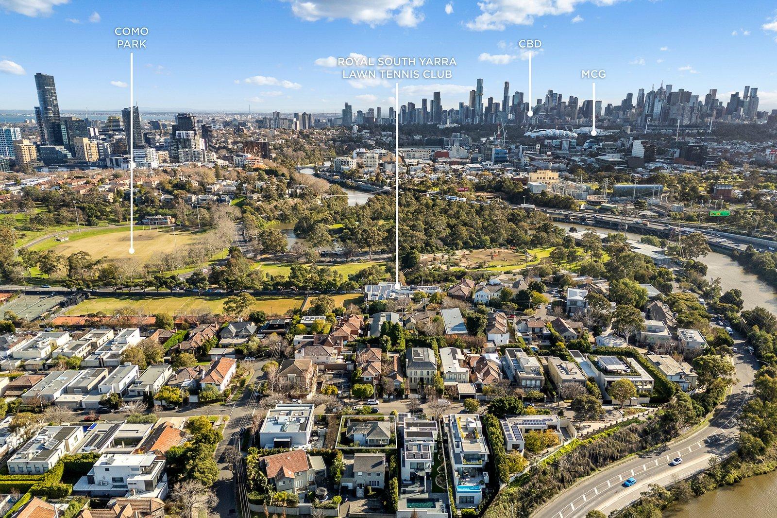 14 Vista Grove, Toorak, 3142