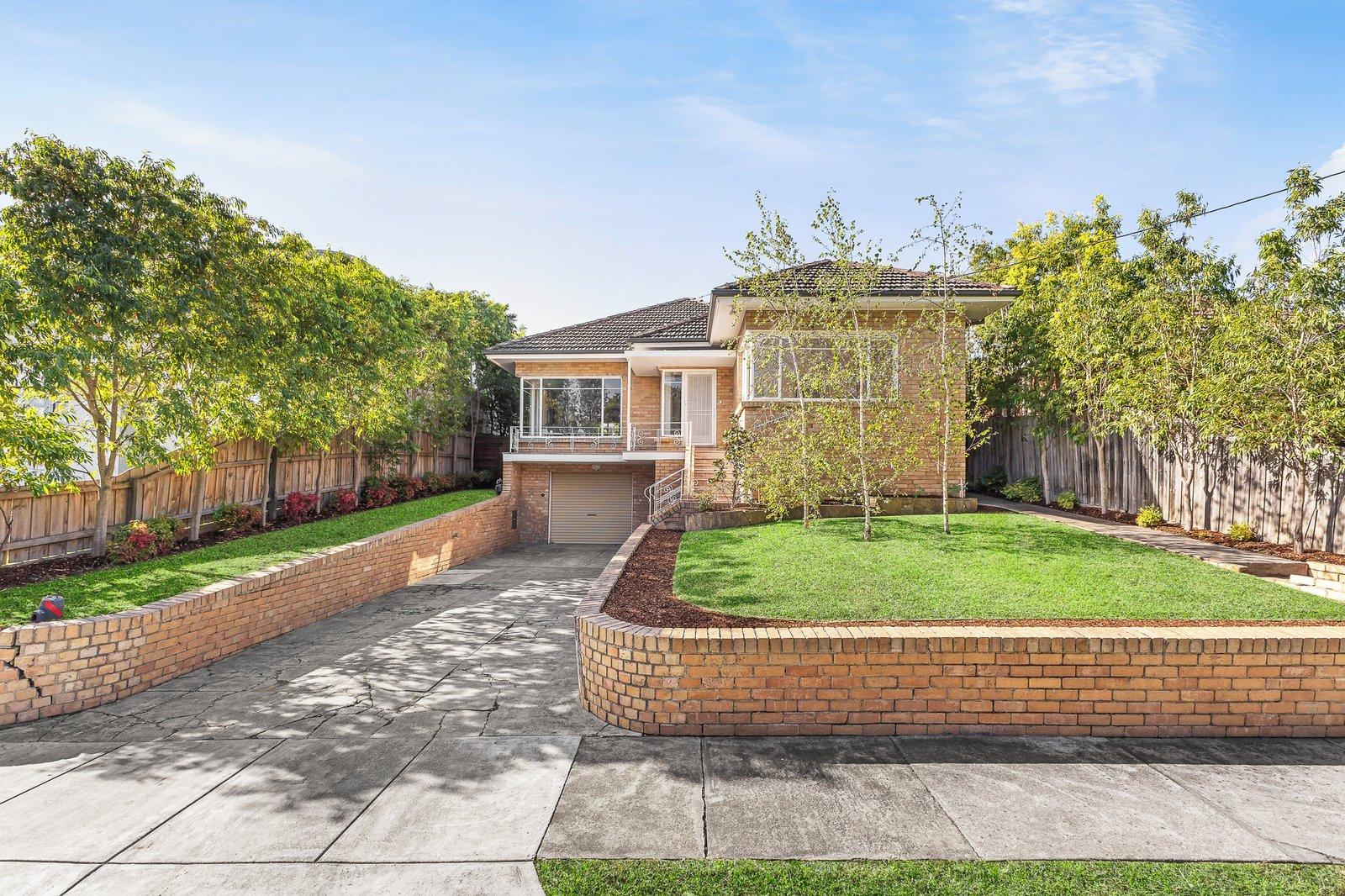 14 White Avenue, Kew East, 3102