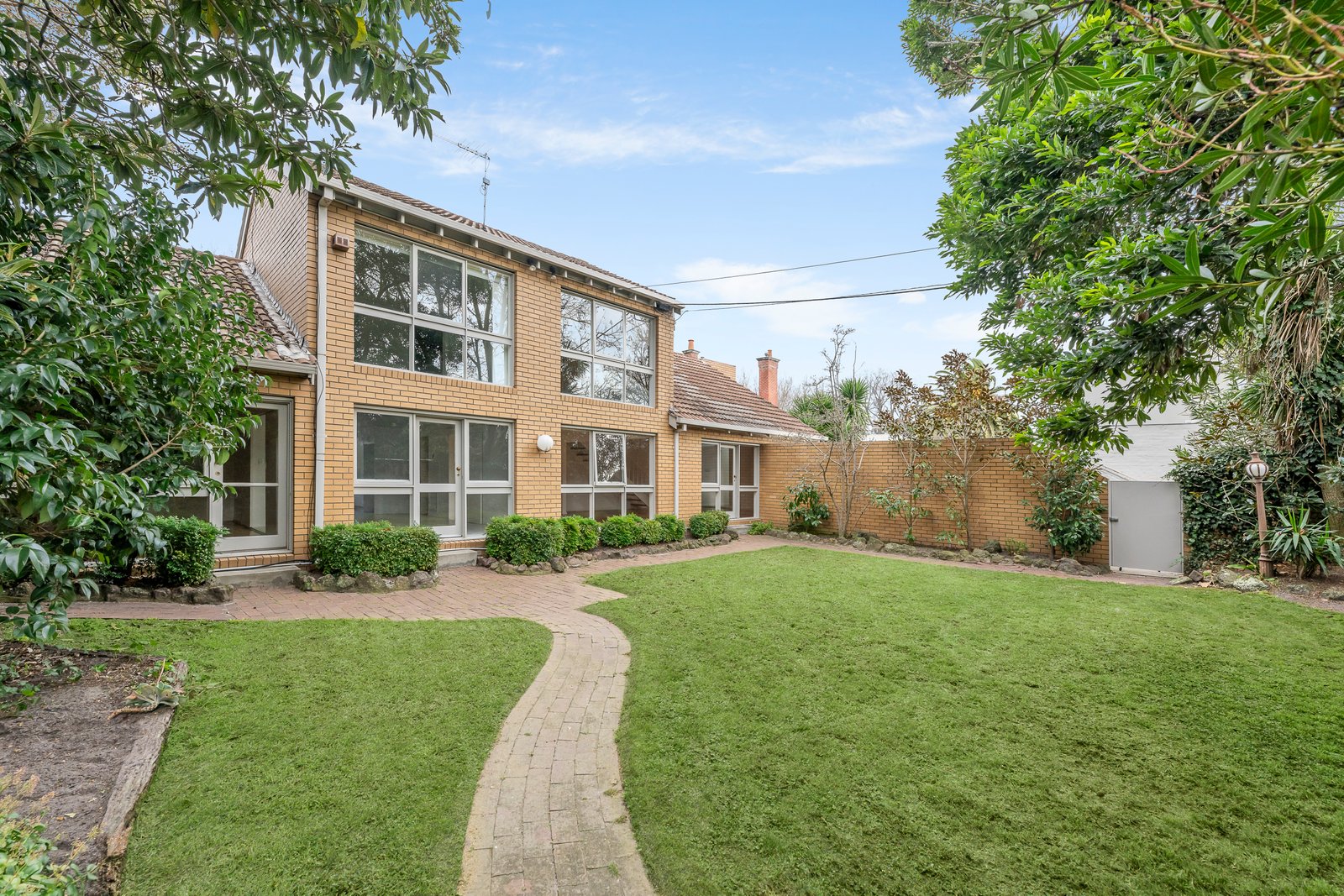 14 Barnato Grove, Armadale, 3143