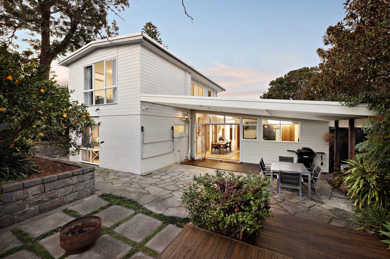 14 Bruarong Crescent, Frankston South, 3199
