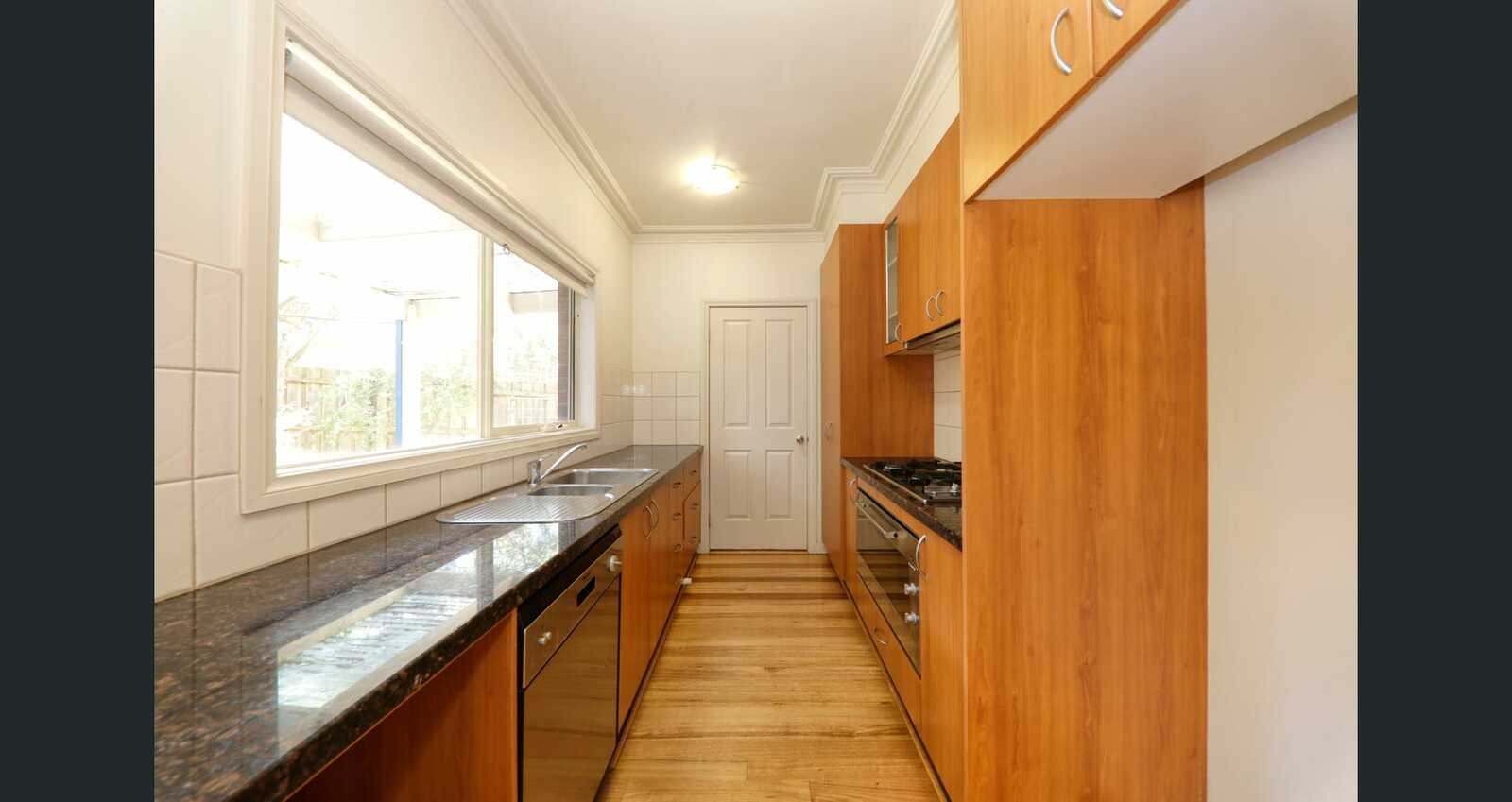 1/43 St Clems Road, Doncaster East, 3109