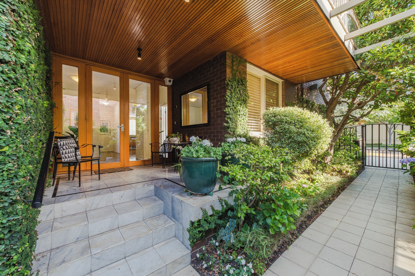 1/48 Albany Road, Toorak, 3142