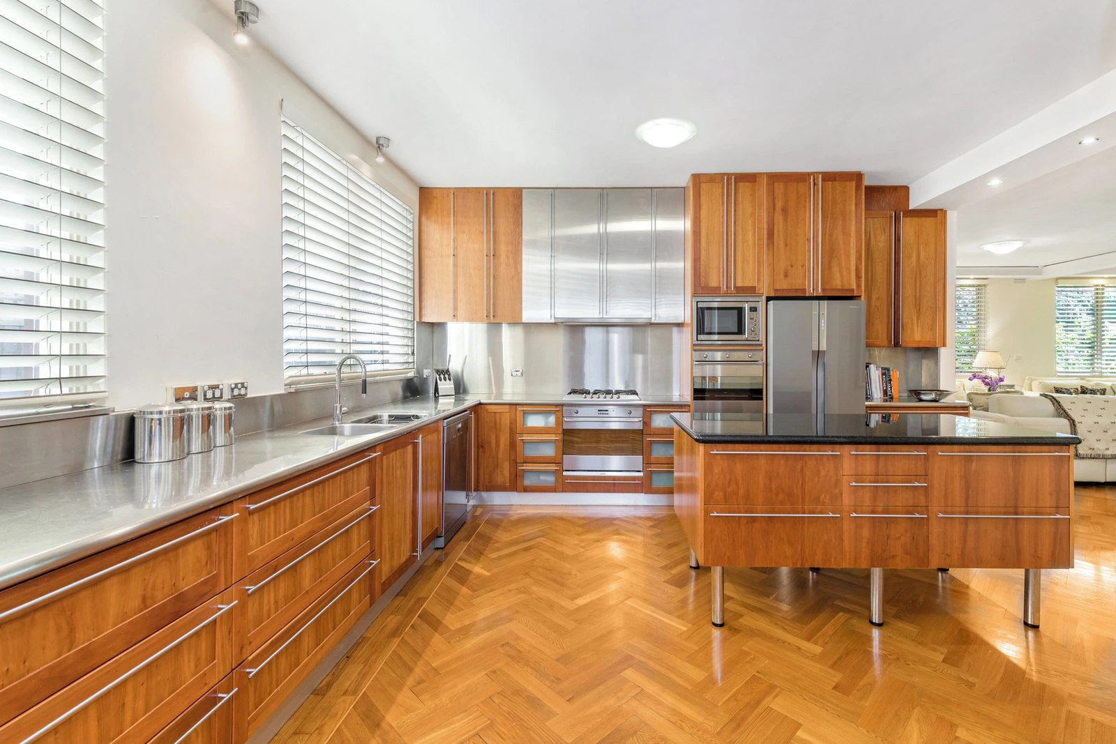 1/48 Albany Road, Toorak, 3142