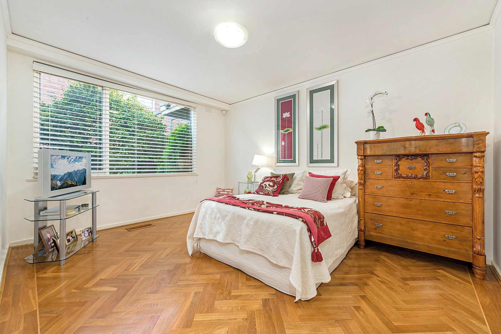 1/48 Albany Road, Toorak, 3142