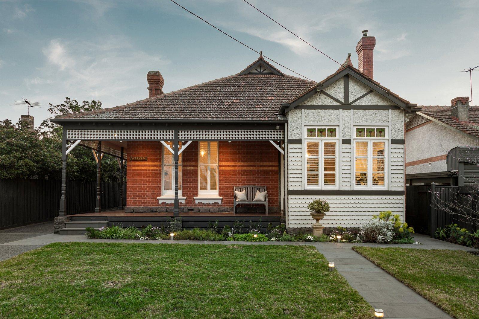 15 Ash Grove, Malvern East, 3145