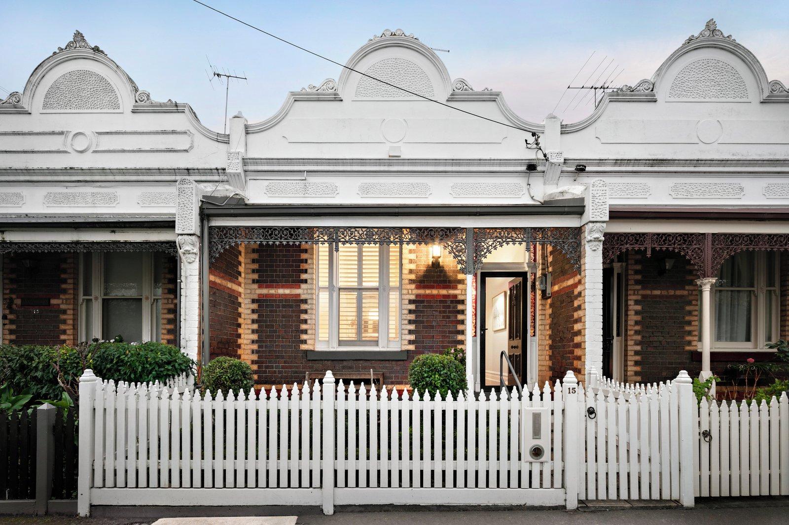 15 Churchill Grove, Hawthorn, 3122
