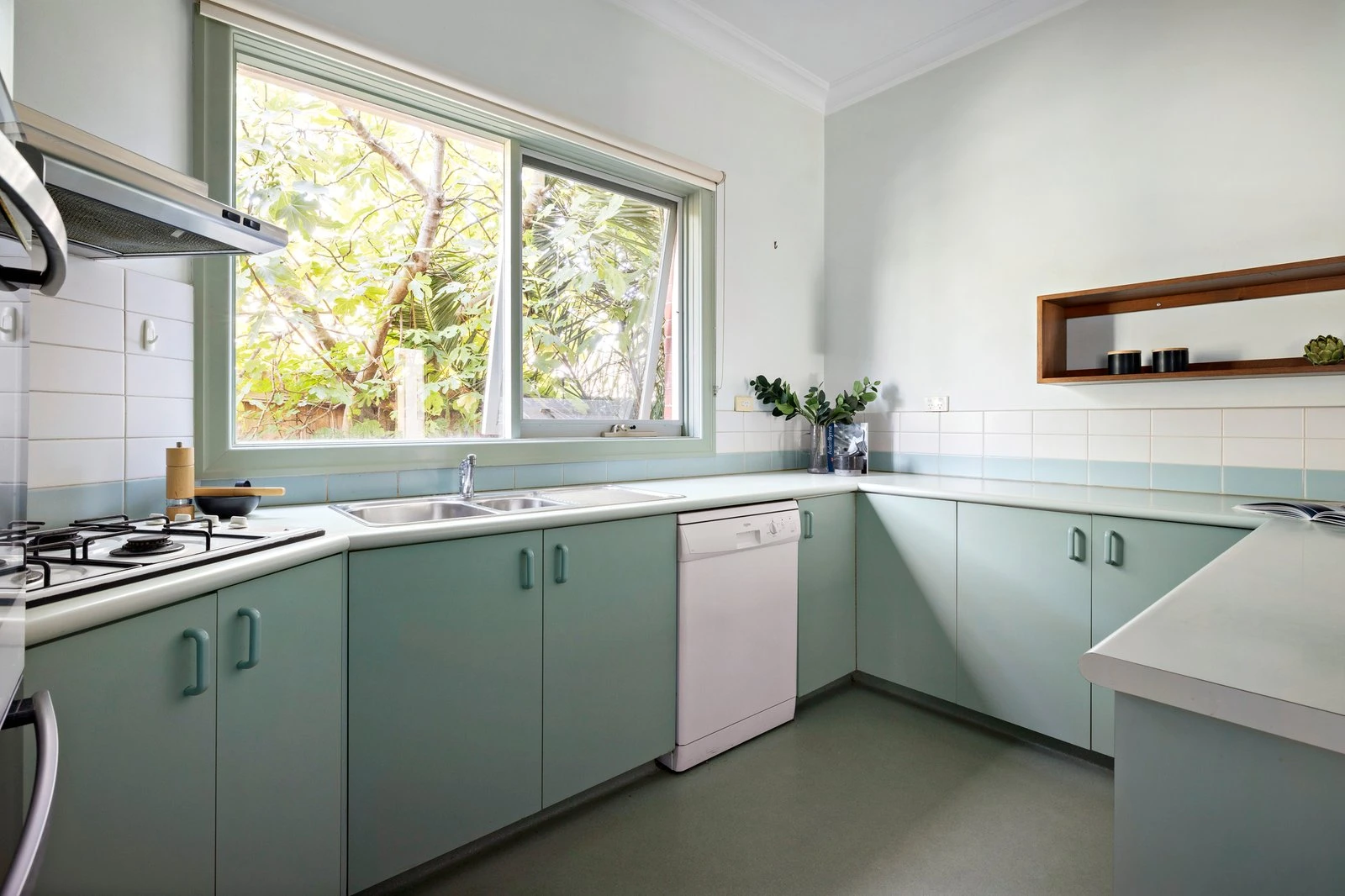15 Dorrington Avenue, Glen Iris, 3146