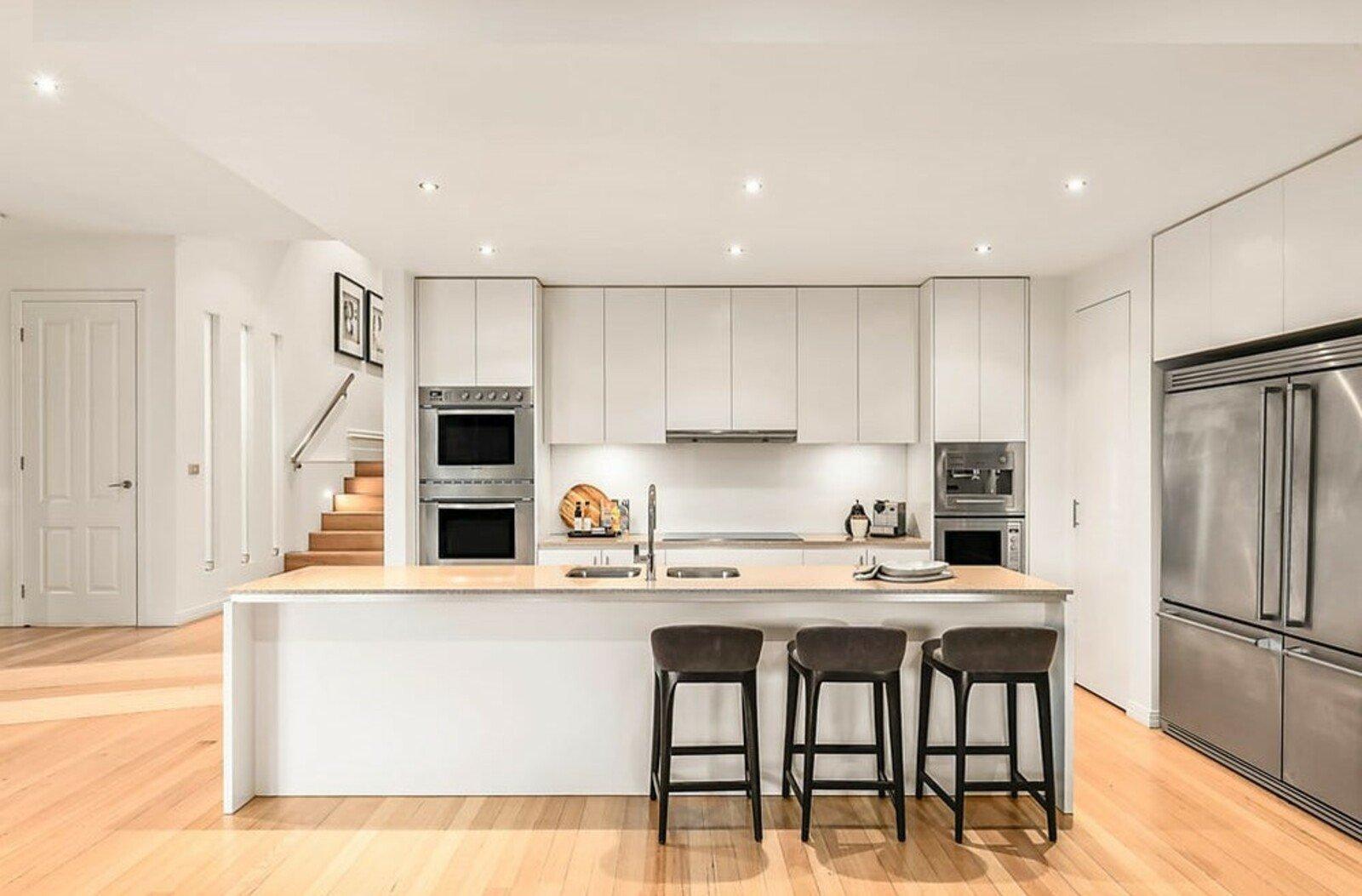 15 Margaret Street, Canterbury, 3126