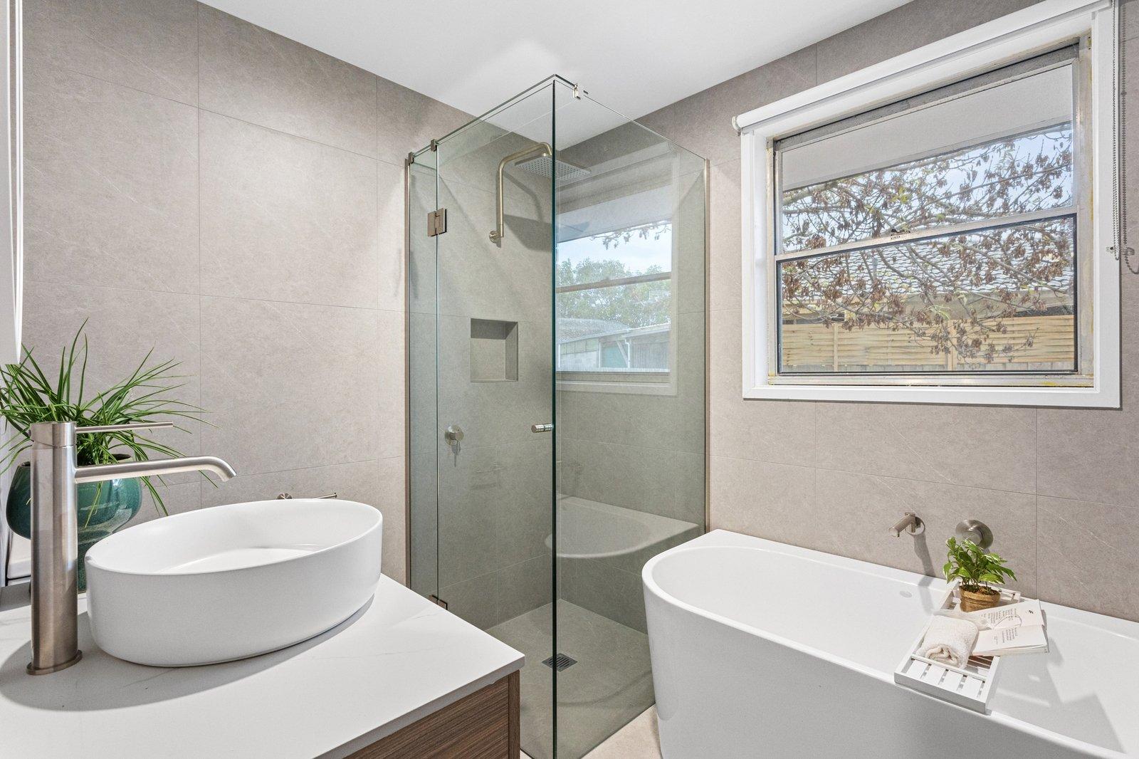 15 Robertson Drive, Mornington, 3931