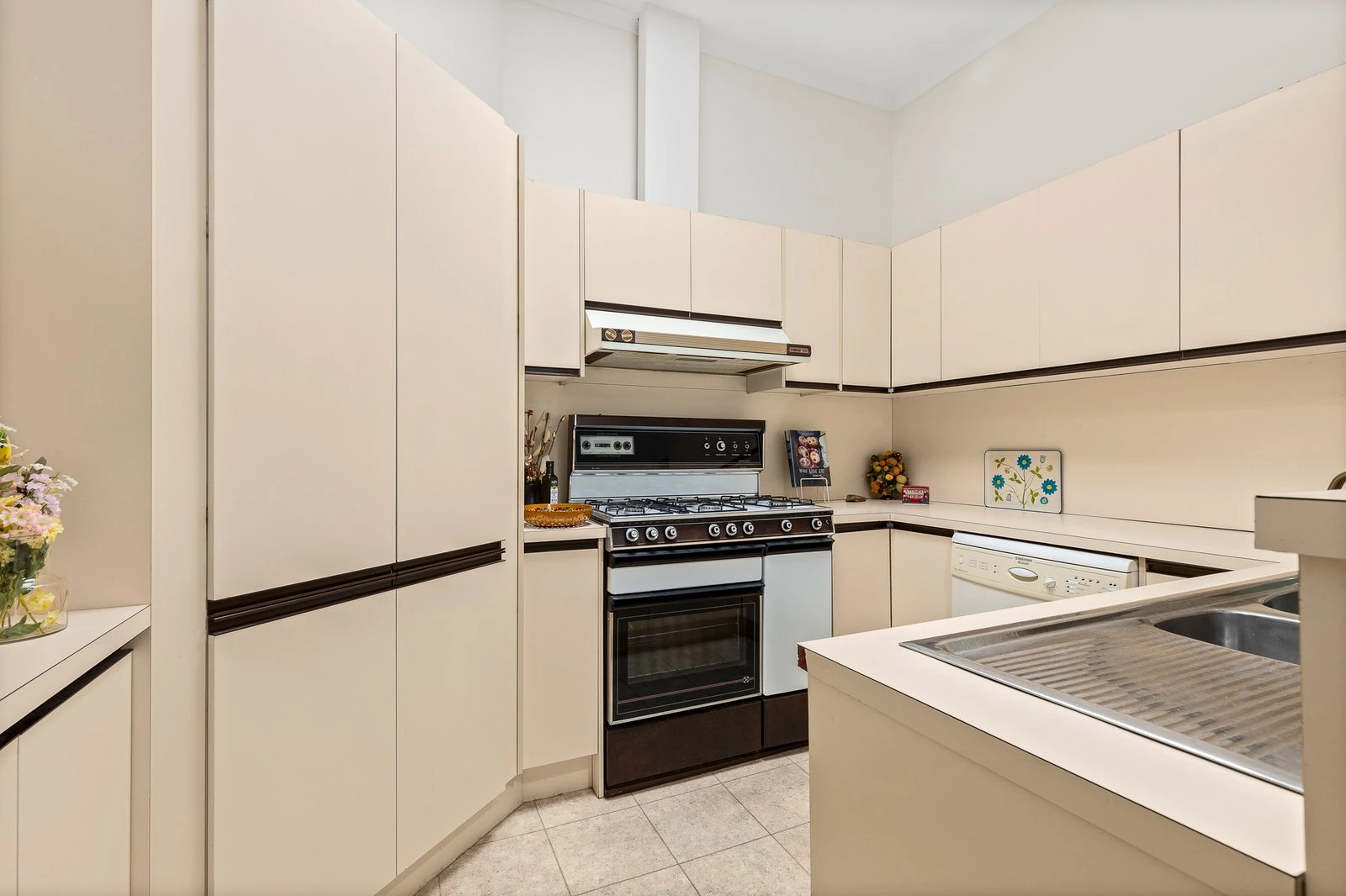 1584-1586 Malvern Road, Glen Iris, 3146