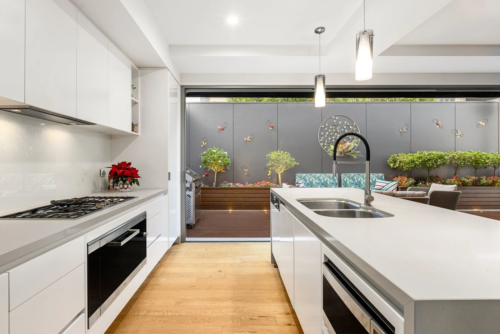 15A Glencairn Avenue, Brighton East, 3187