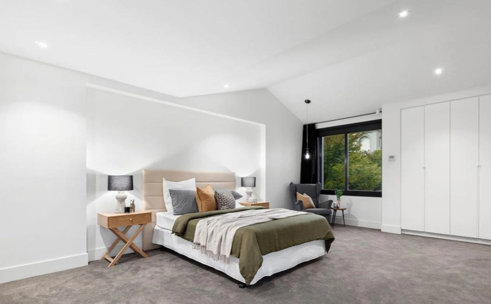 15C Evans Court, Toorak, 3142