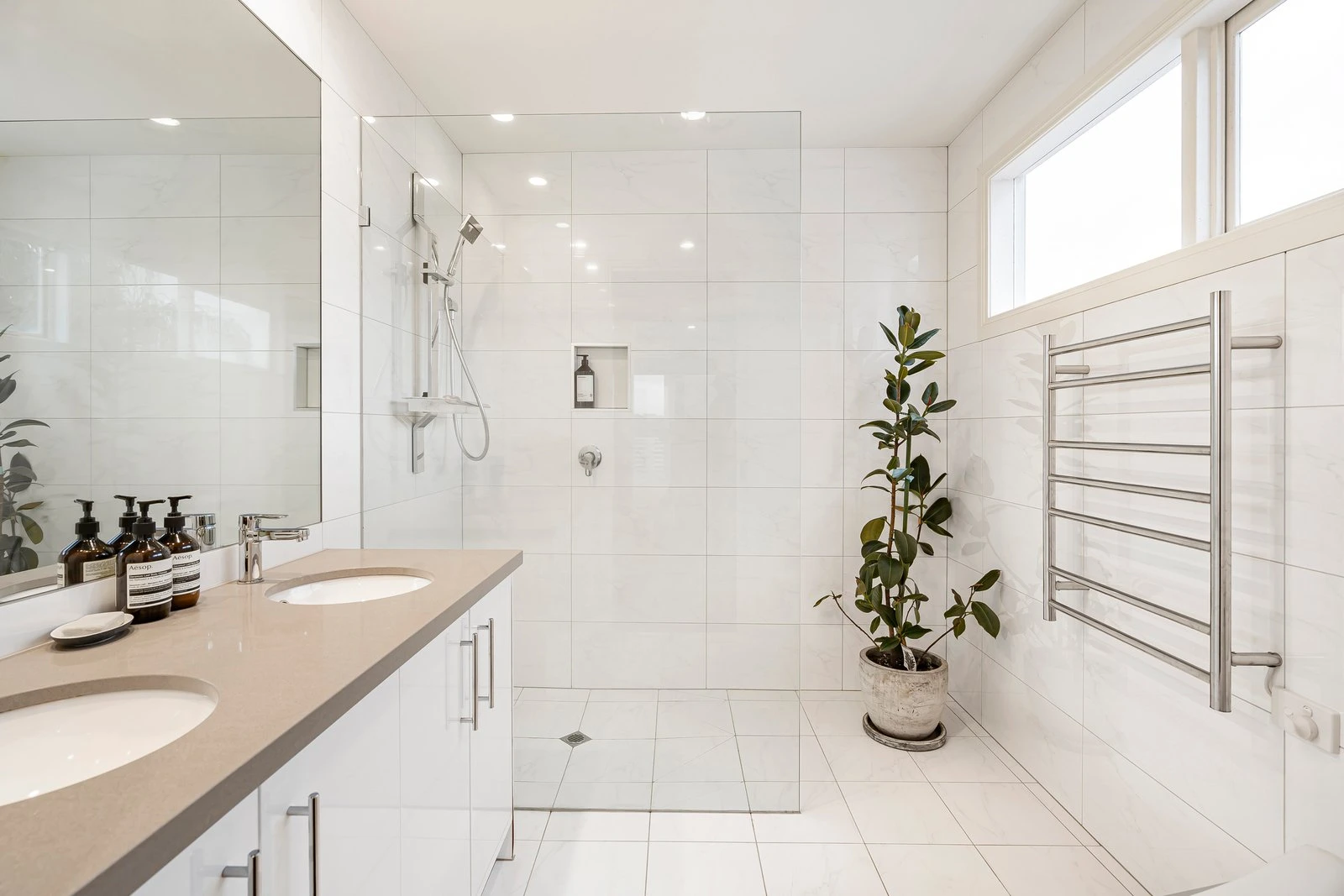16 Tennyson Street, Kew, 3101