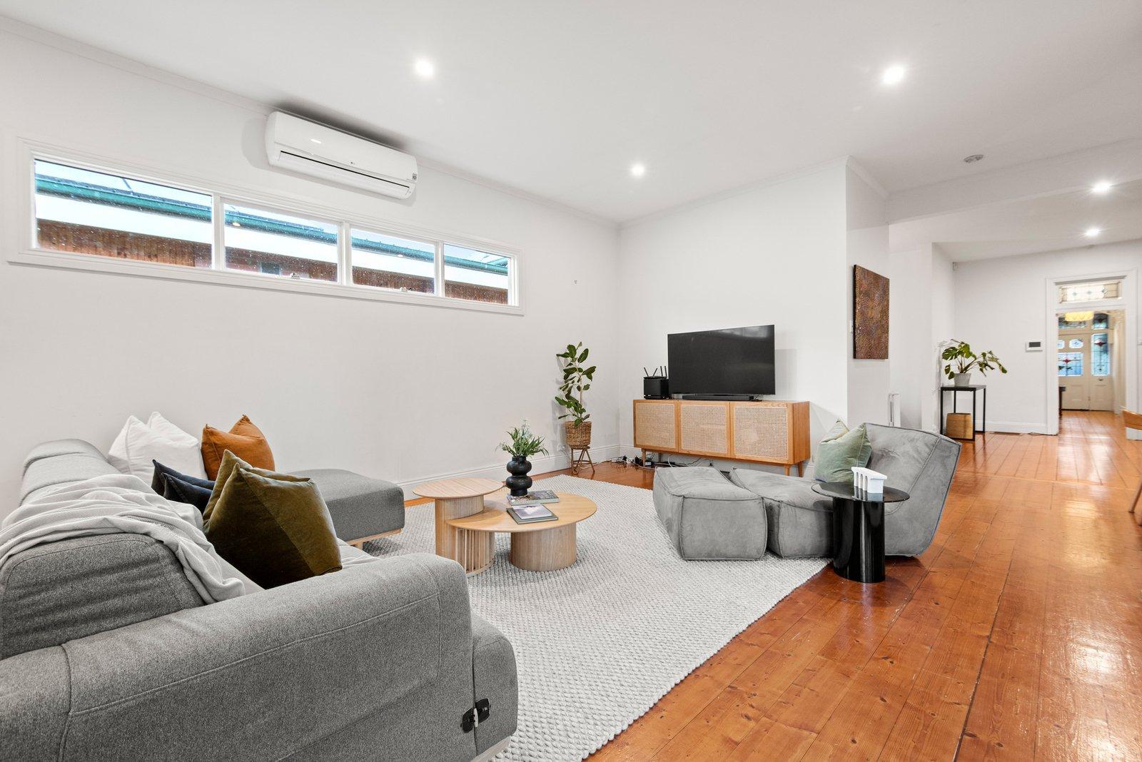 16 Tooronga Road, Malvern East, 3145