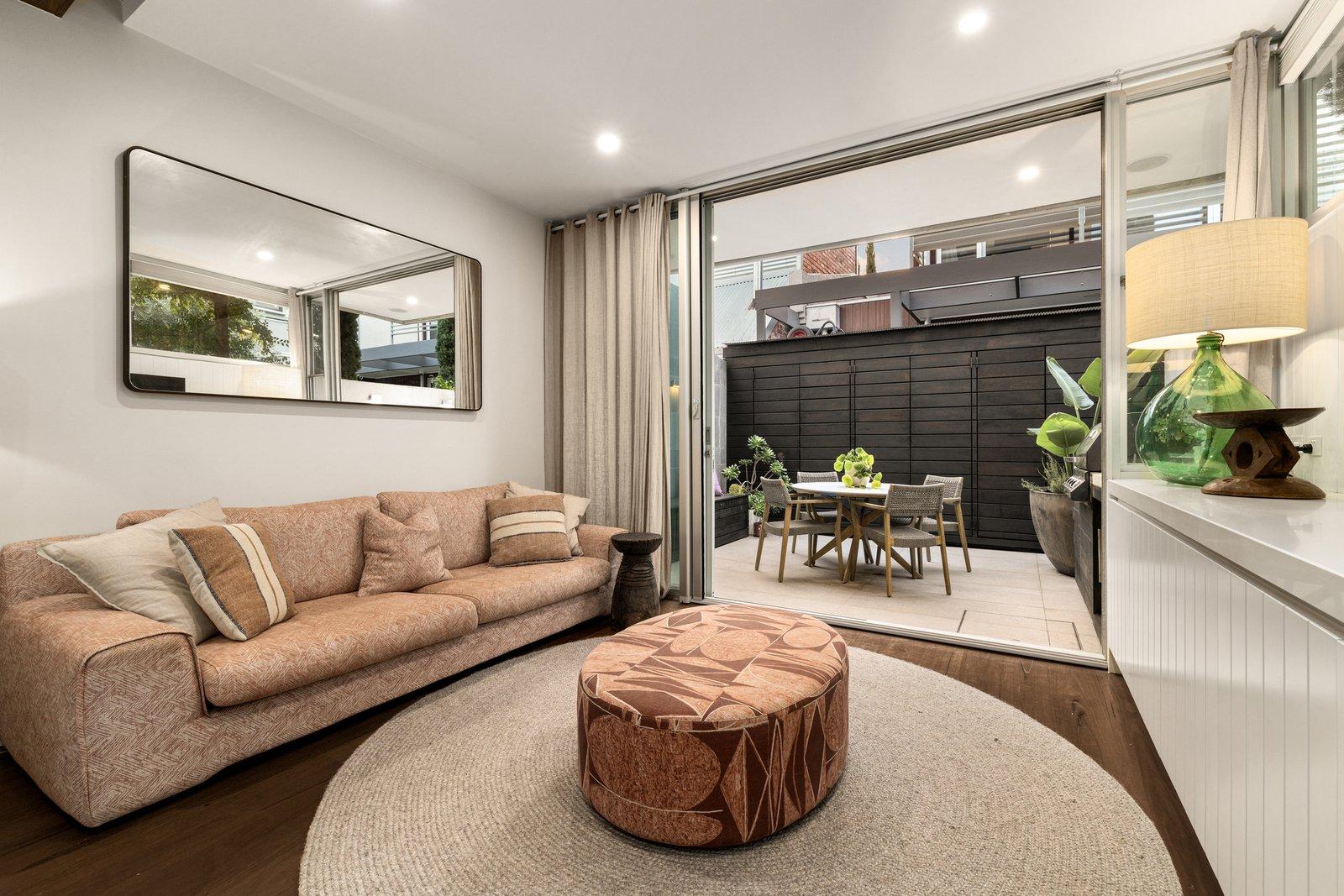 16 Withers Street, Albert Park, 3206