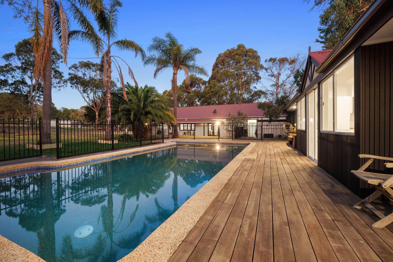 16 Woods Road, Pearcedale, 3912