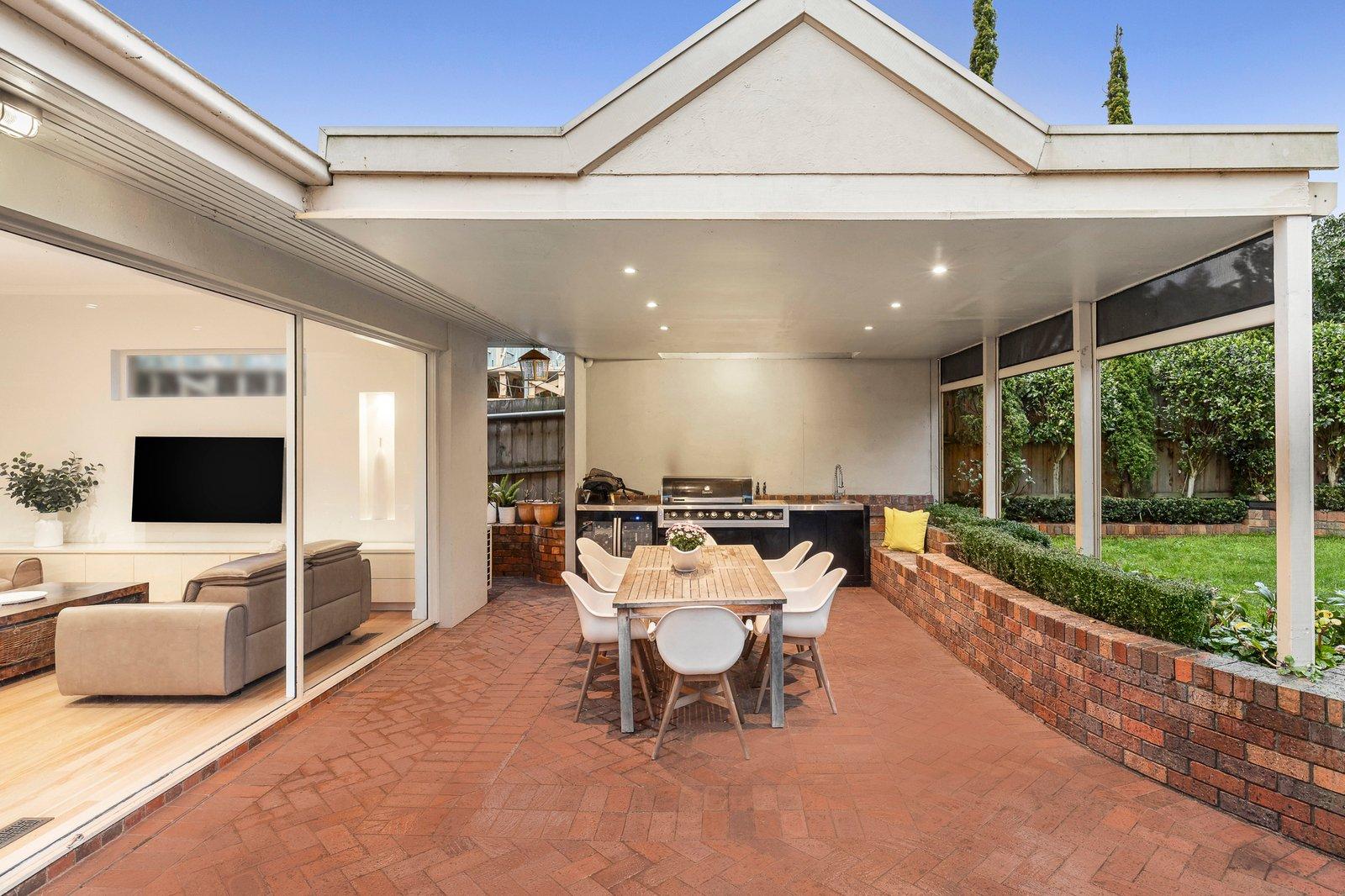 16 Bulleen Road, Balwyn North, 3104