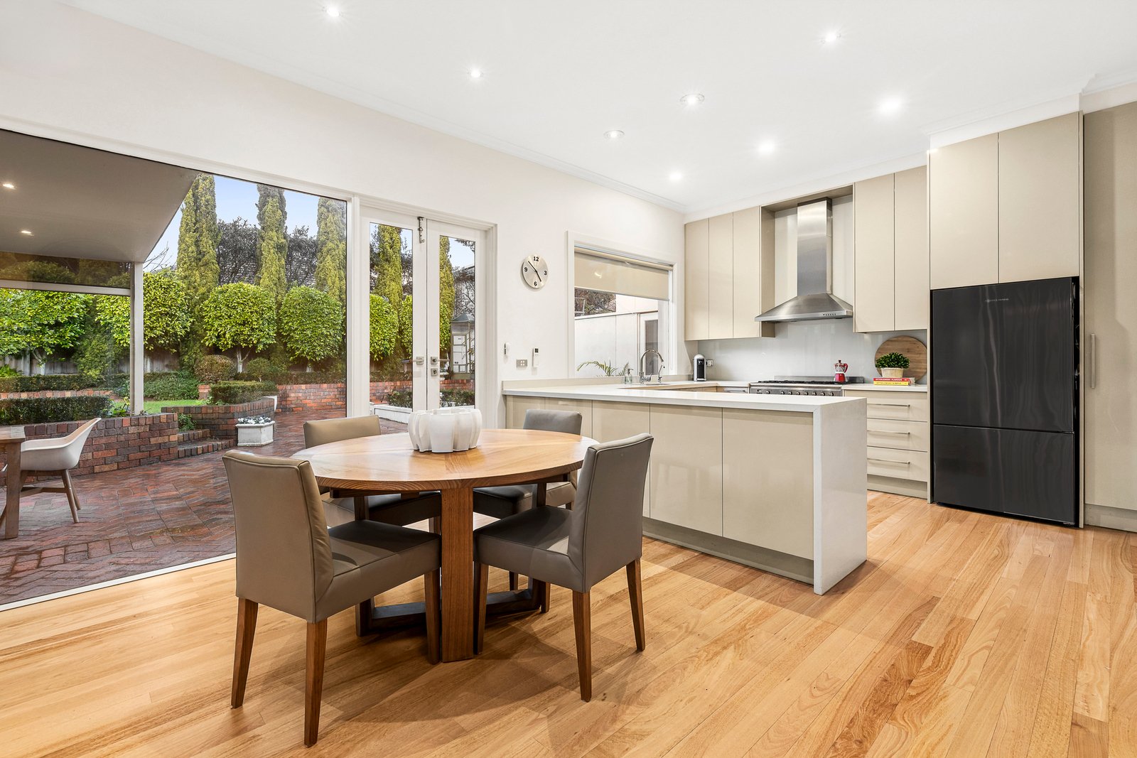 16 Bulleen Road, Balwyn North, 3104