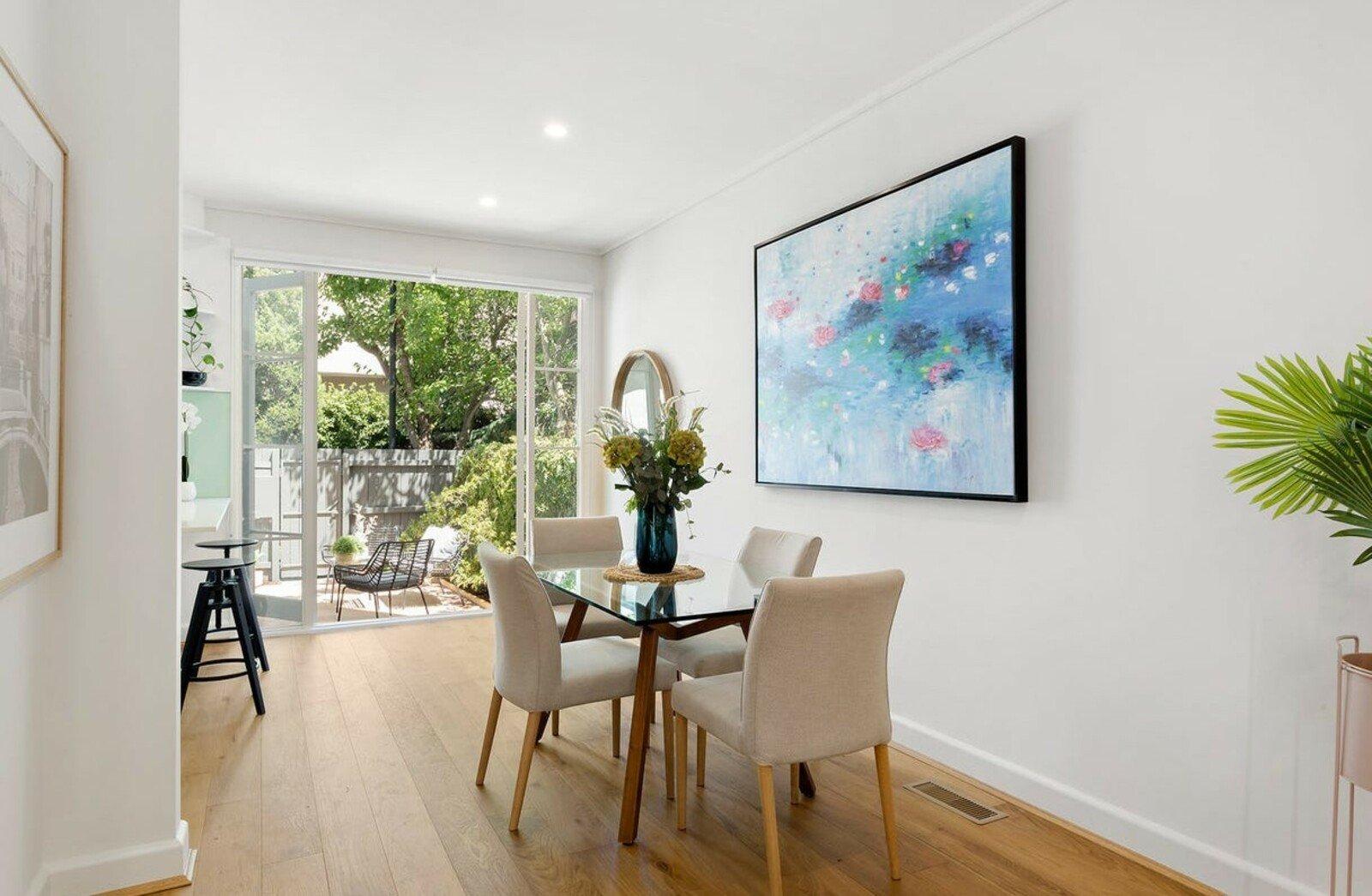 16 Cromwell Place, South Yarra, 3141