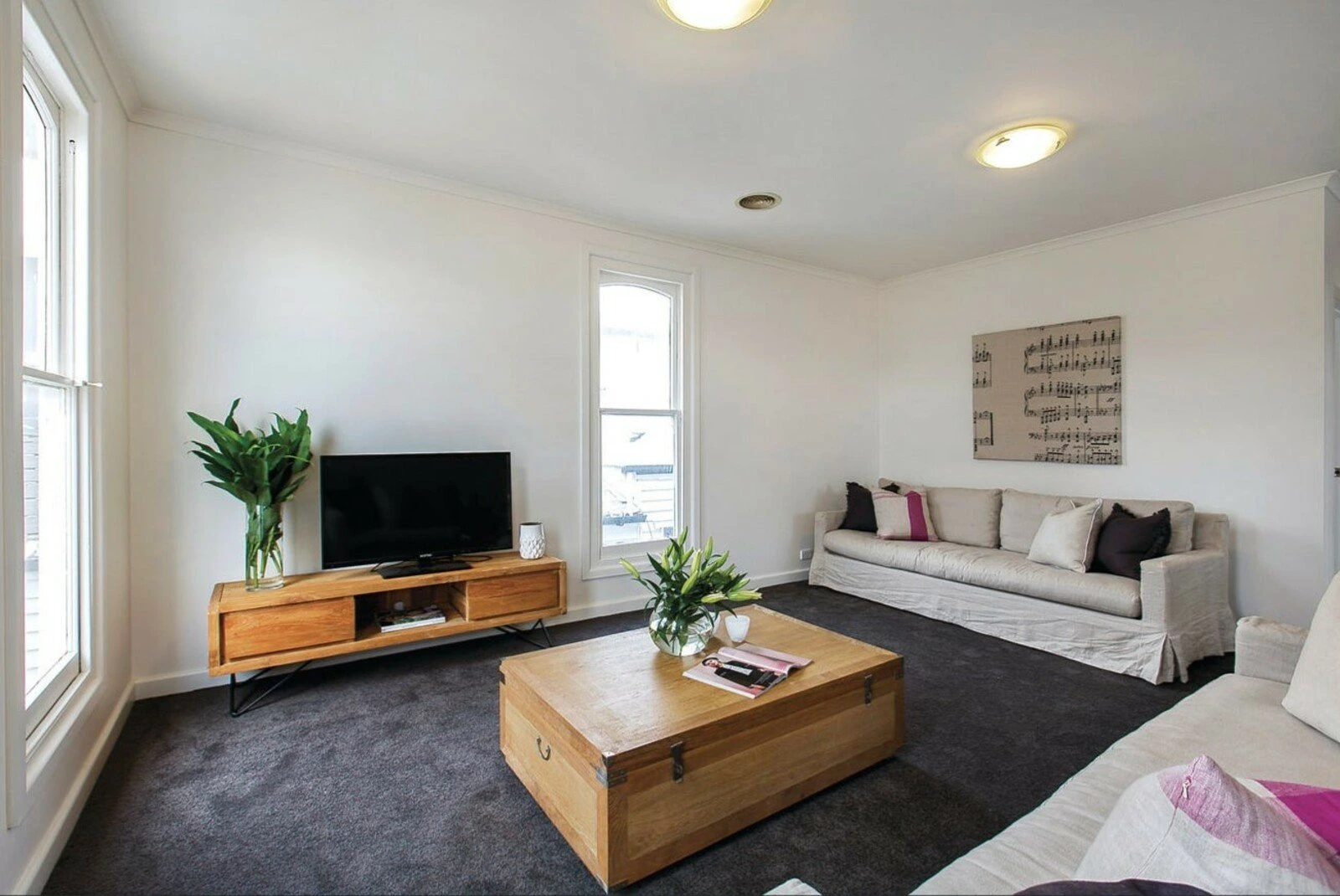 16 Llaneast Street, Armadale, 3143