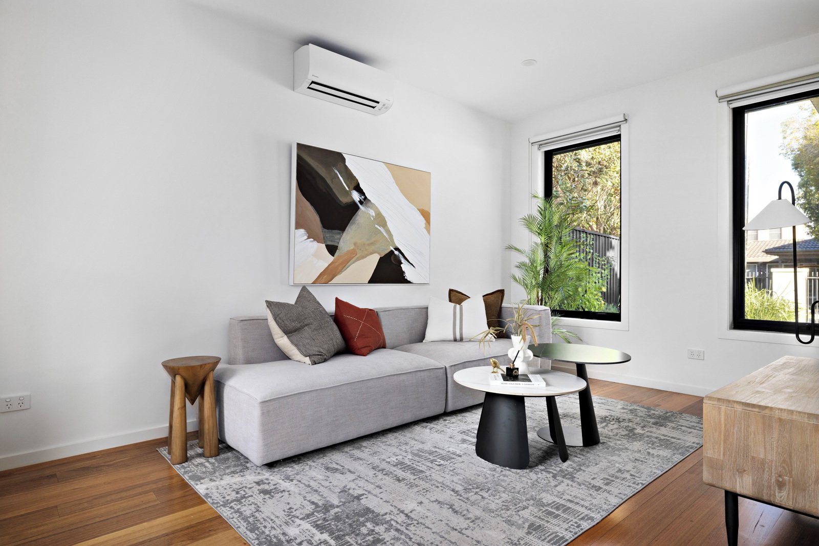 1/6 Mons Street, Glen Iris, 3146