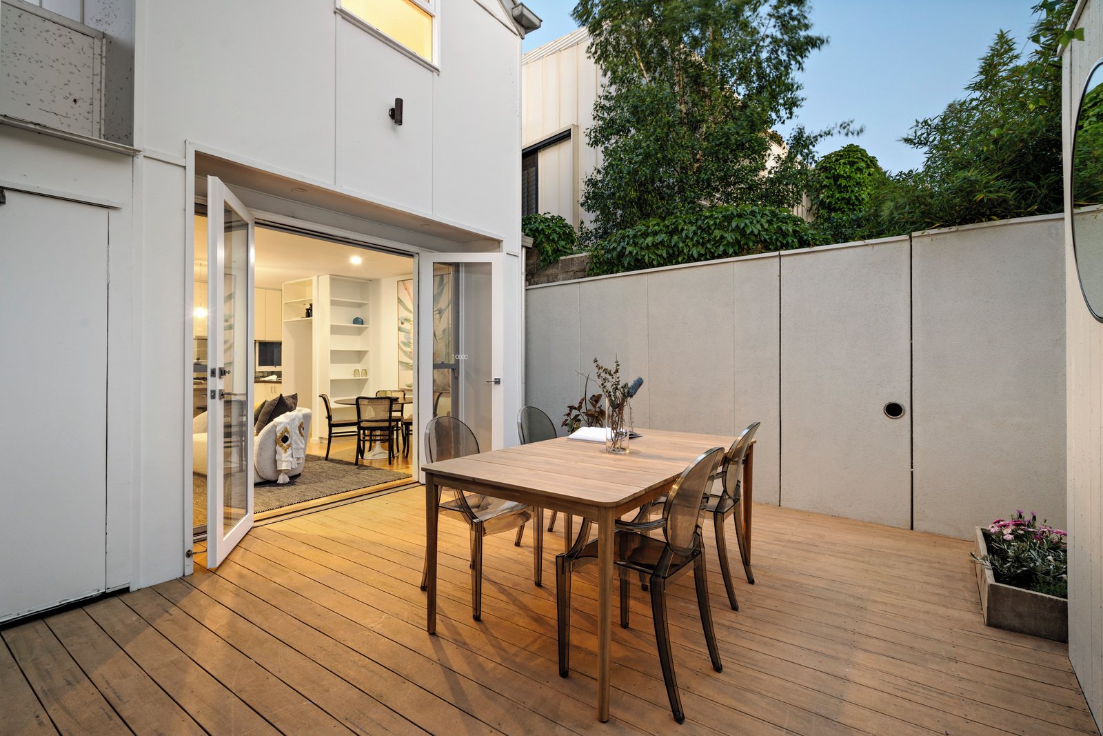 16 Nelson Road, South Melbourne, 3205