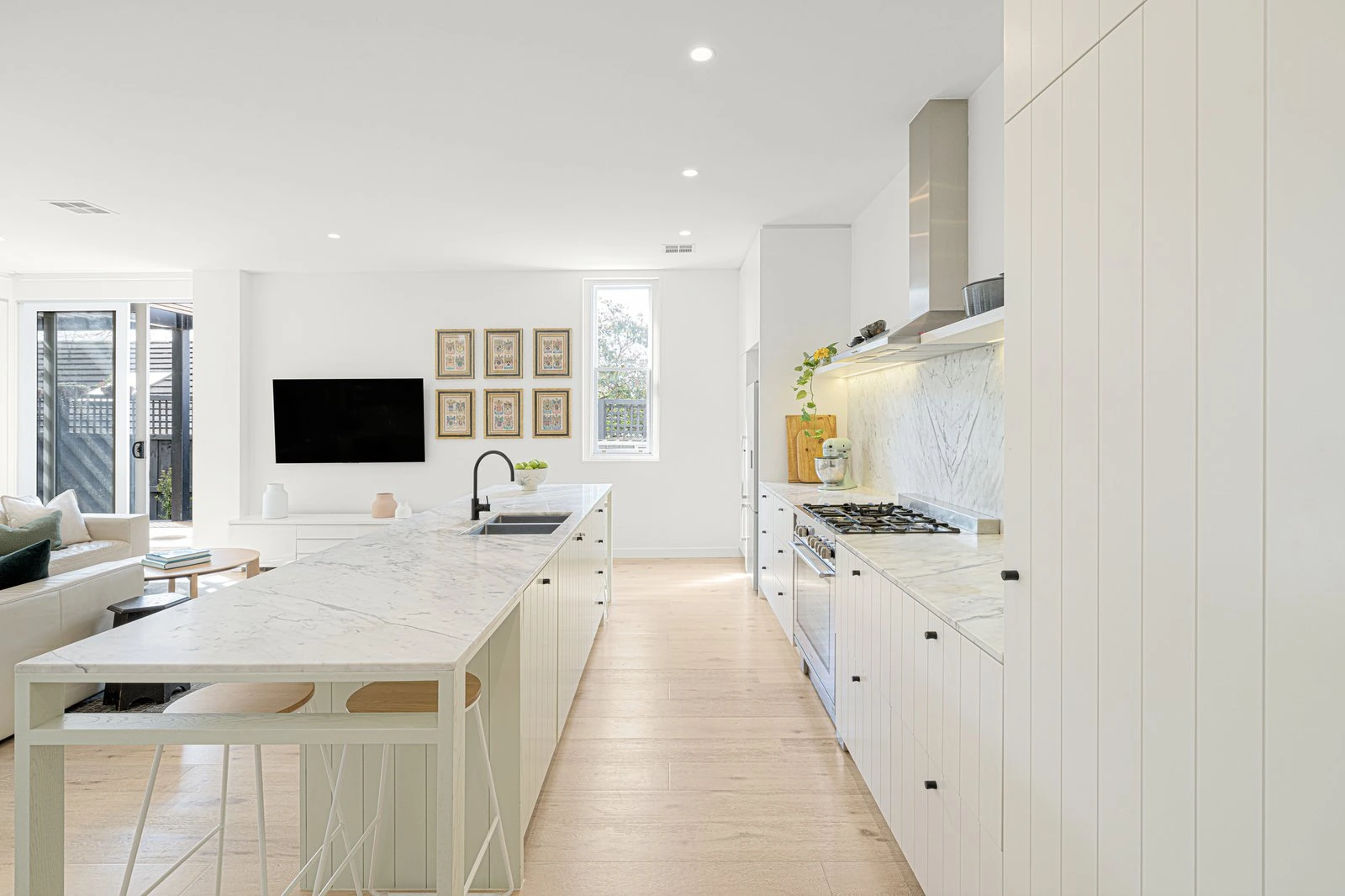 16 Robinson Road, Hawthorn, 3122