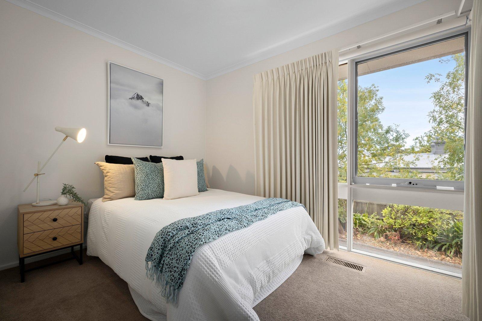 1/6 Suffolk Road, Surrey Hills, 3127