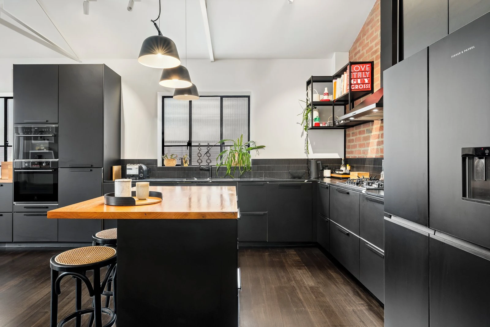 1/635 Burwood Road, Hawthorn, 3122