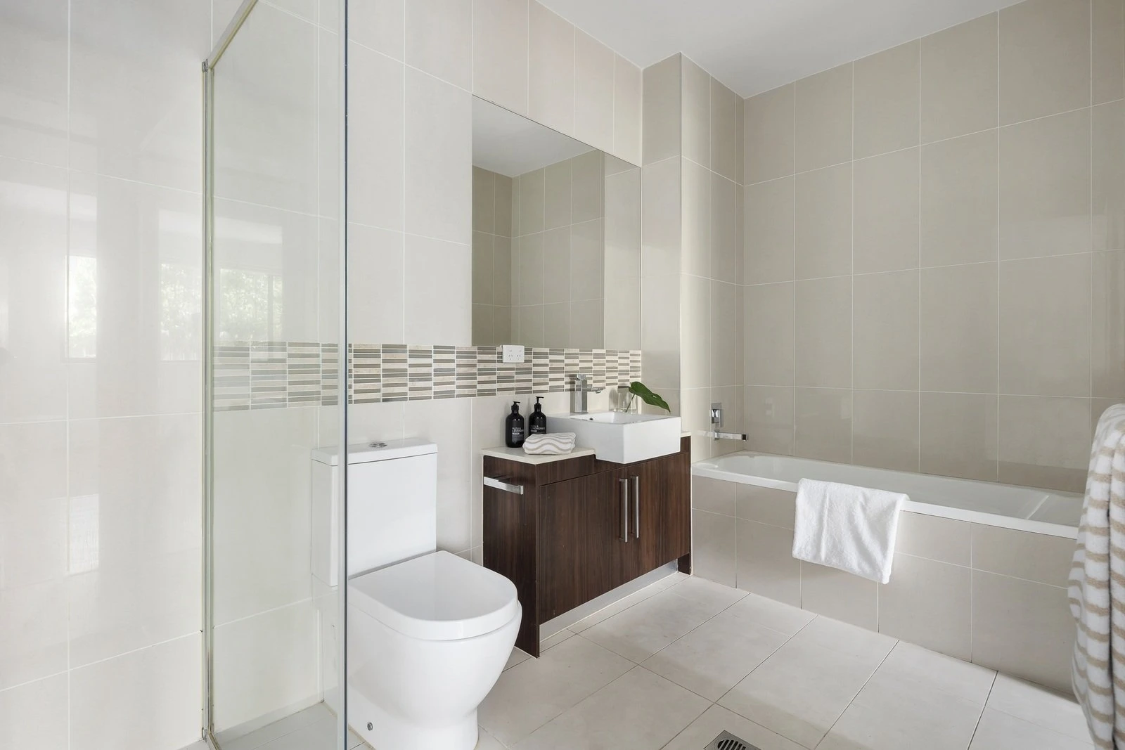 1/646 Toorak Road, Toorak, 3142
