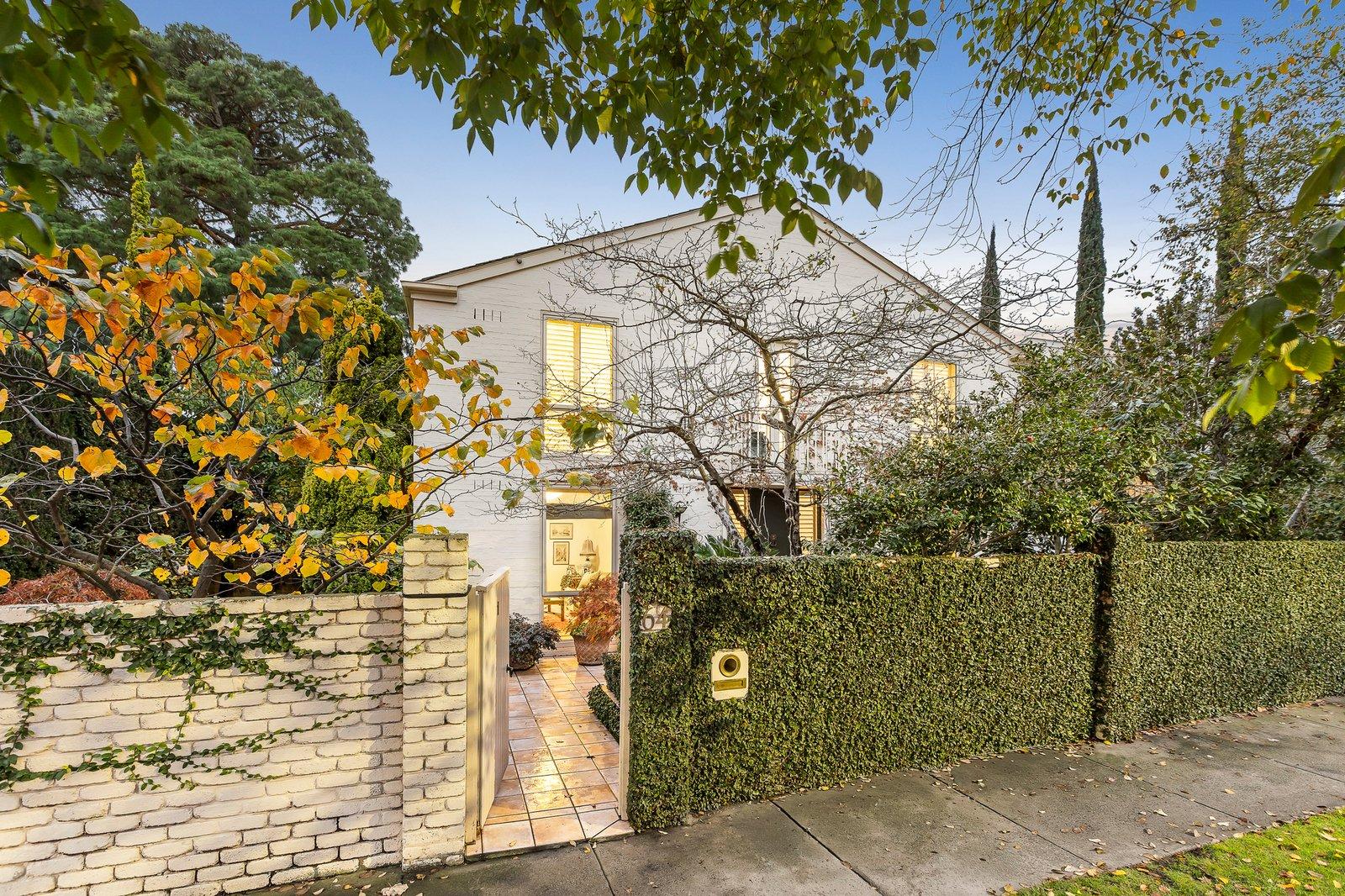 1/64 Irving Road, Toorak, 3142