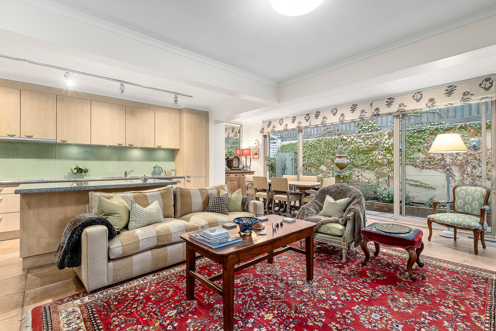 1/64 Irving Road, Toorak, 3142