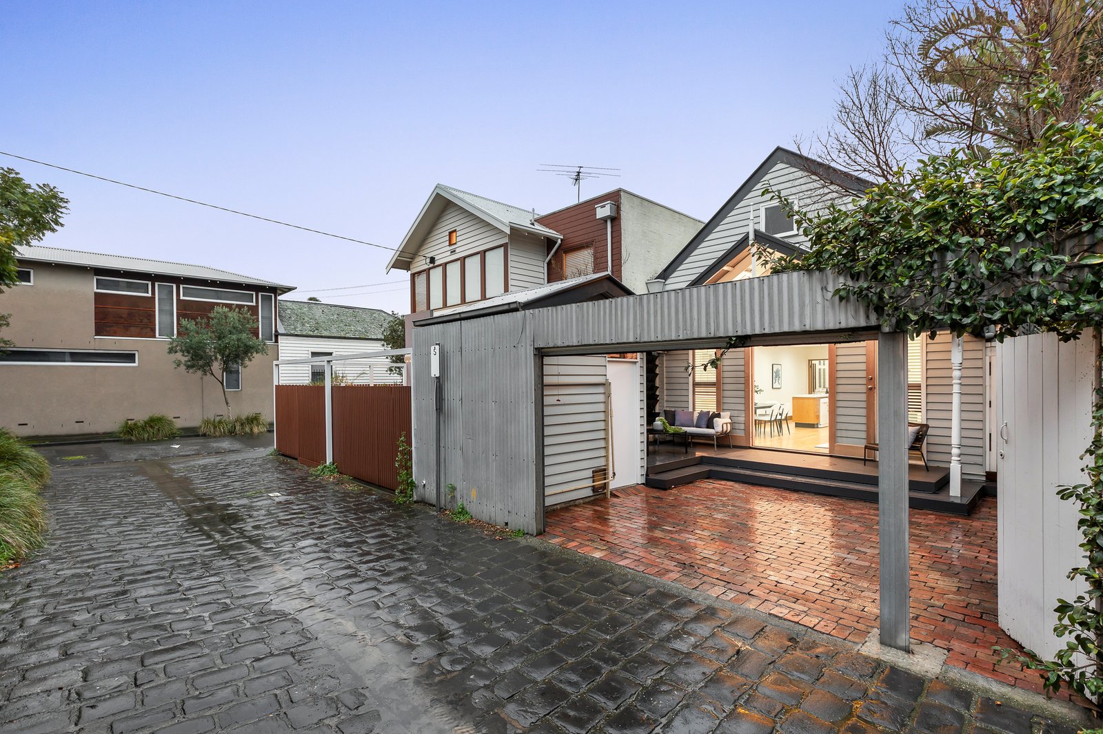 165 Esplanade West, Port Melbourne, 3207