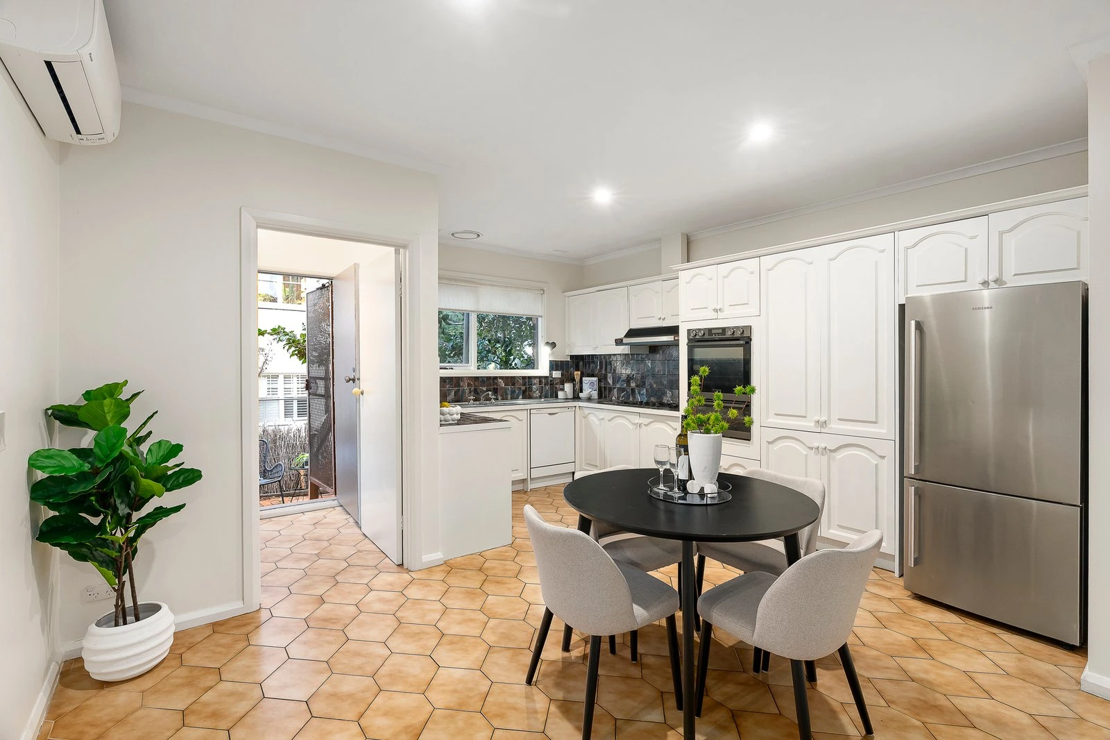 1/66 Power Street, Hawthorn, 3122