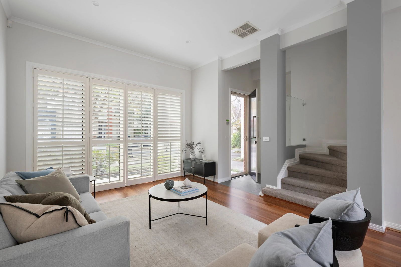 17 The Cove, Port Melbourne, 3207