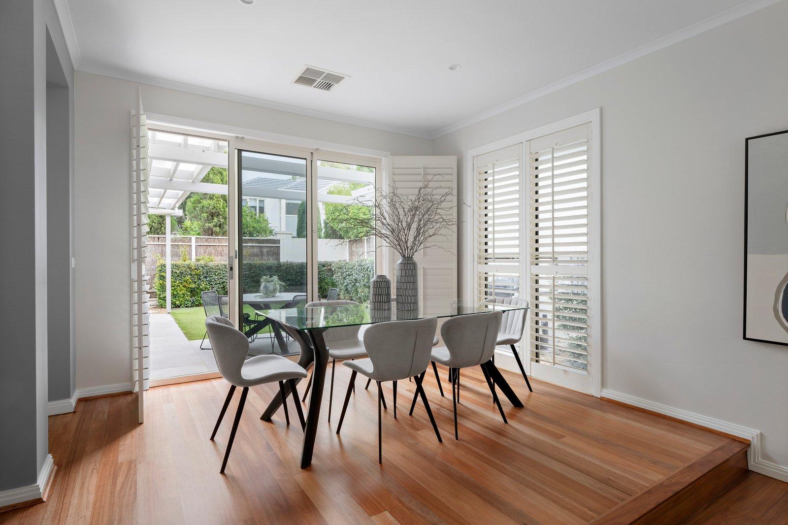 17 The Cove, Port Melbourne, 3207