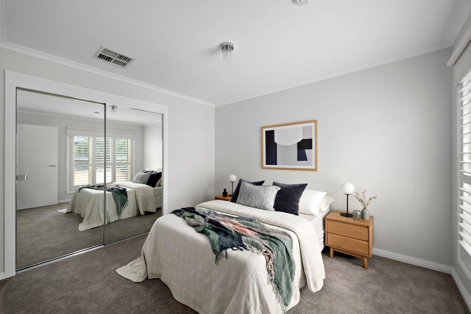 17 The Cove, Port Melbourne, 3207