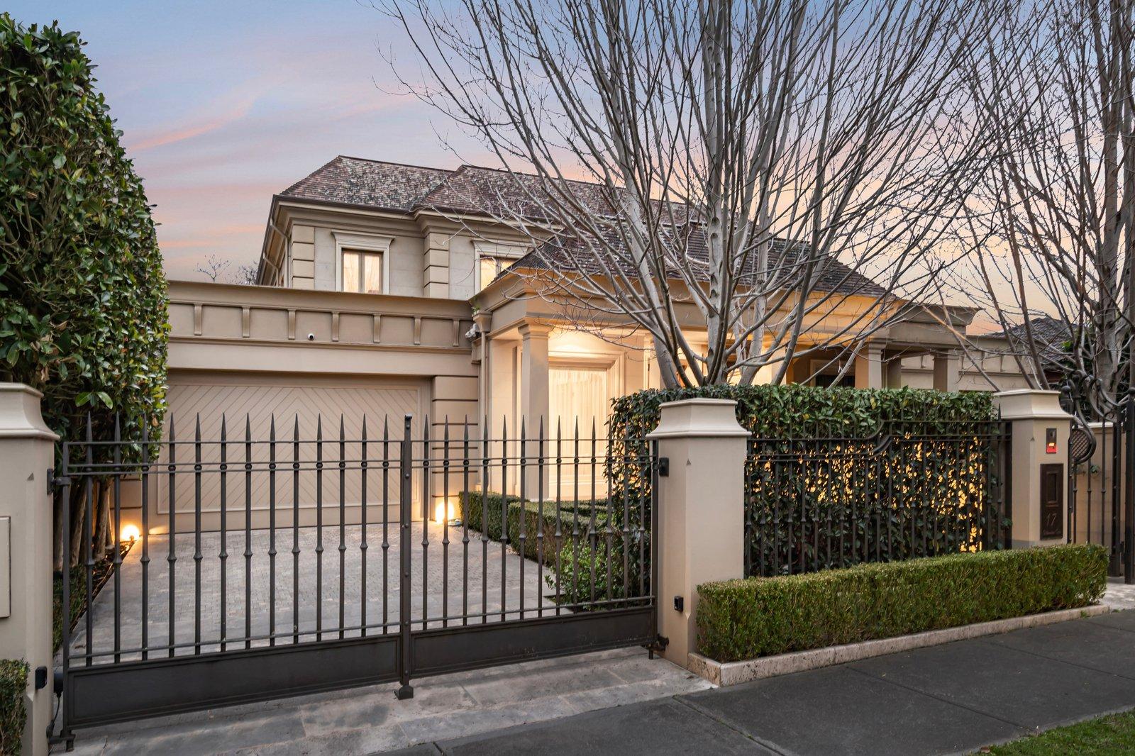 17 Alexandra Avenue, Canterbury, 3126