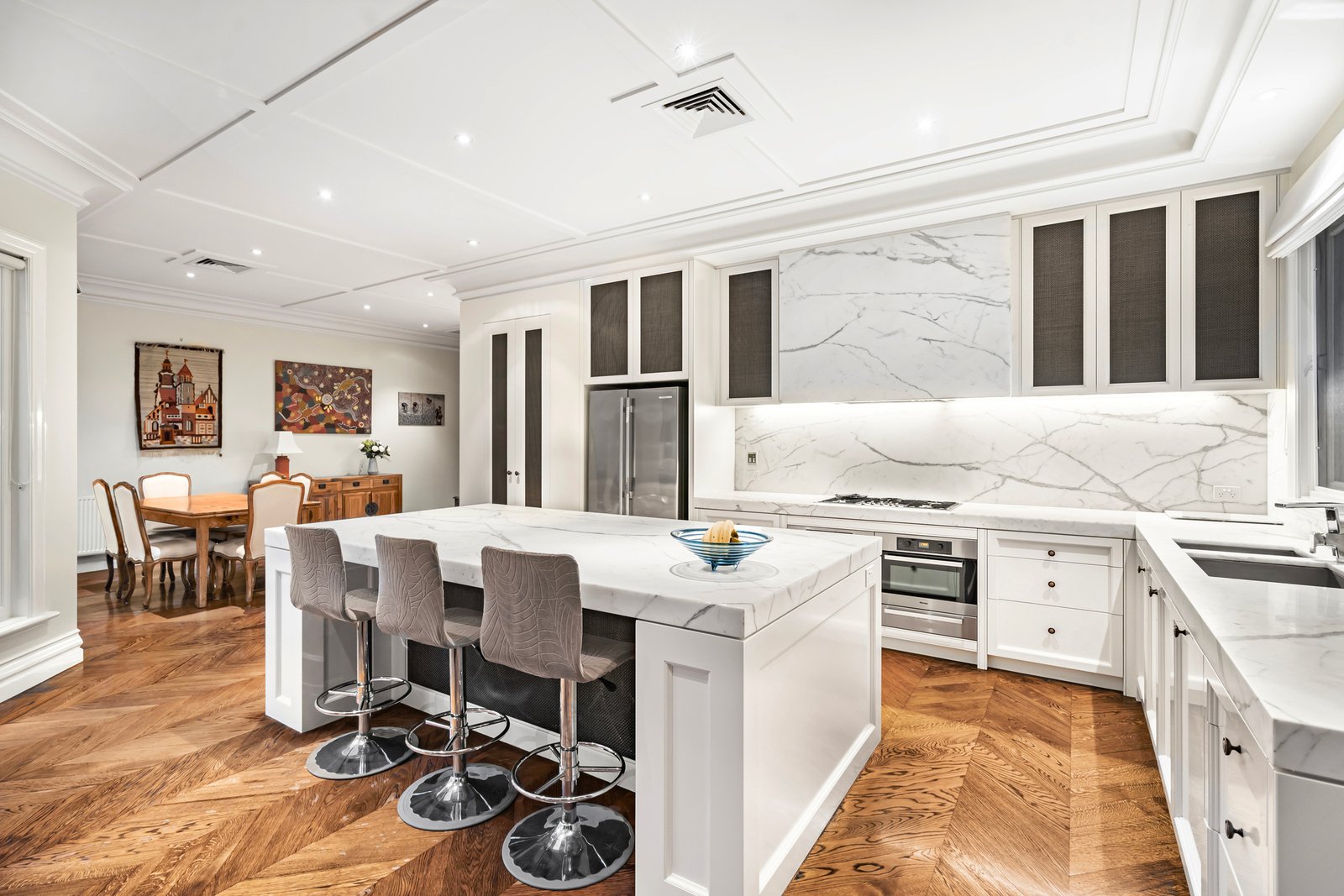 17 Alexandra Avenue, Canterbury, 3126