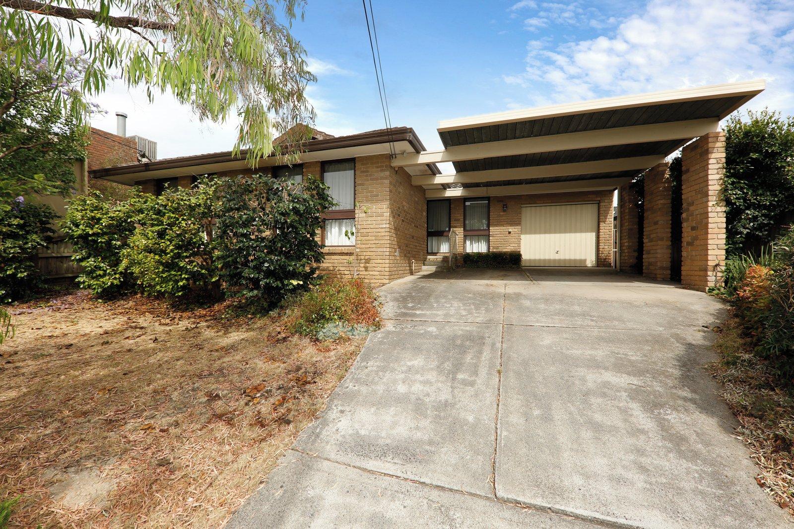 17 Capricorn Avenue, Doncaster East, 3109