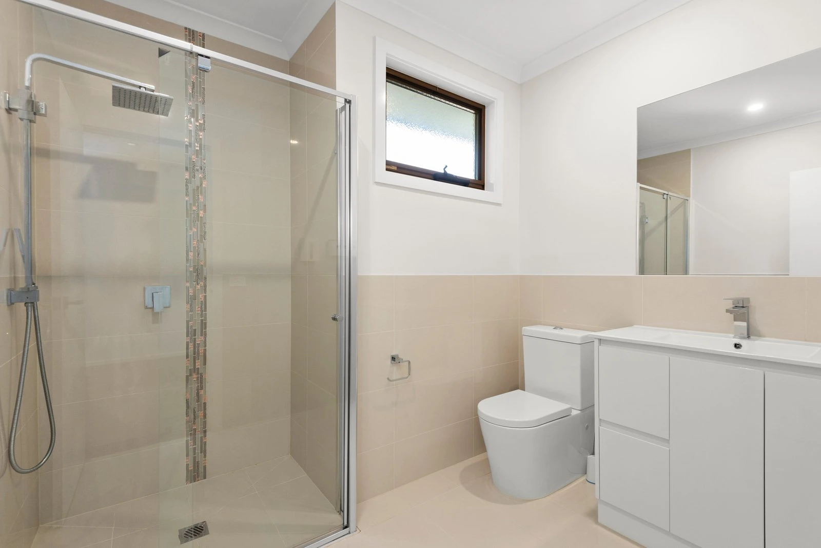 1/7 Huon Grove, Ashburton, Vic