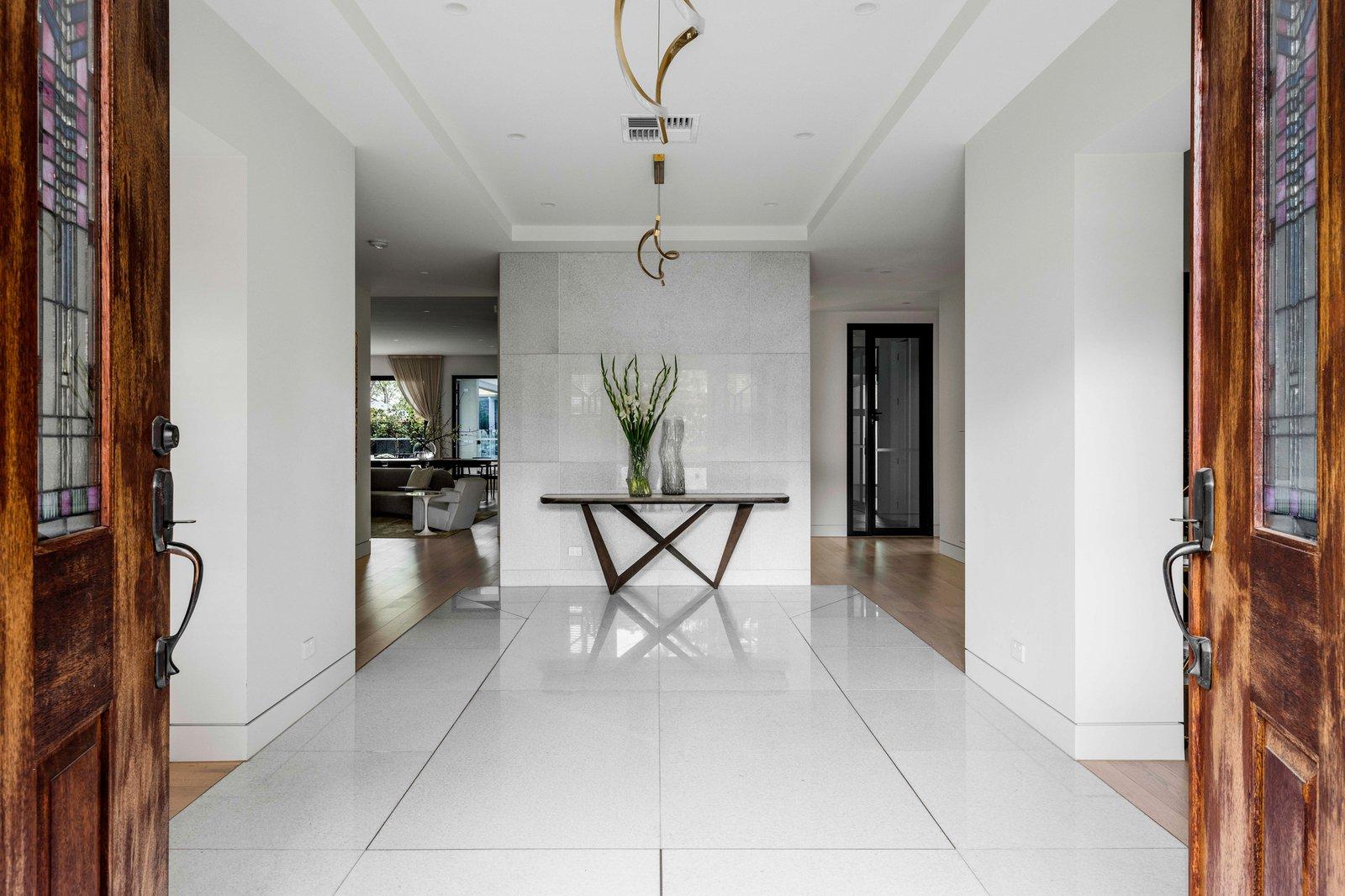 17 Iona Avenue, Toorak, 3142