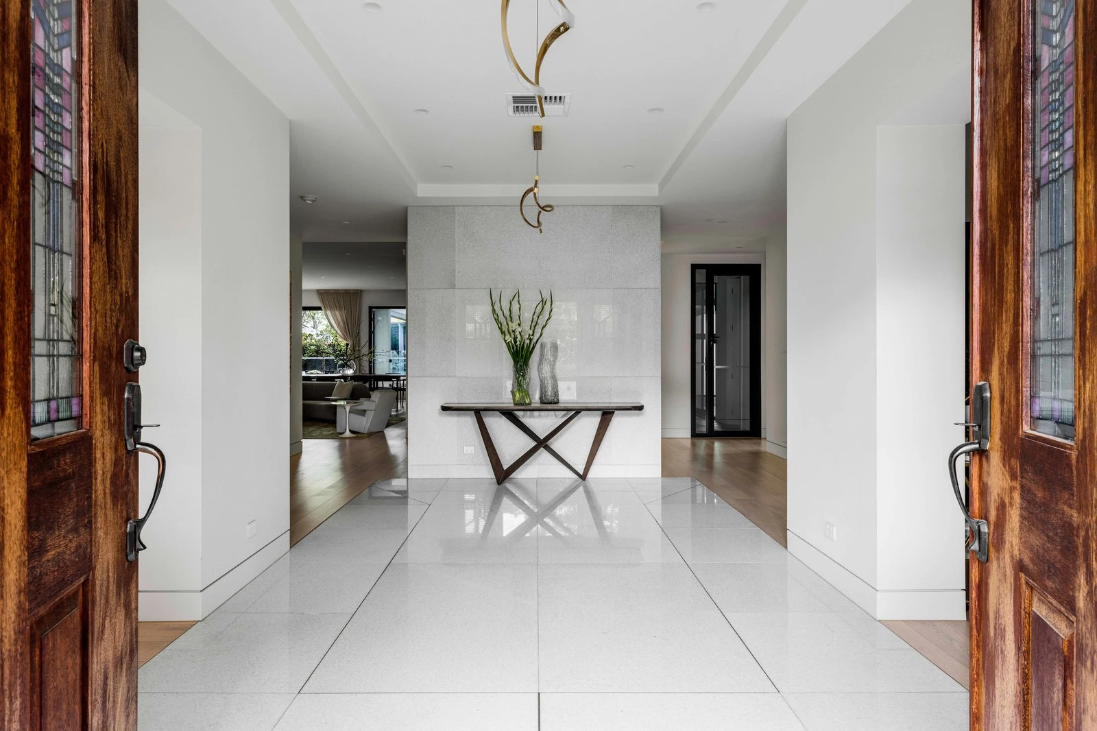 17 Iona Avenue, Toorak, 3142