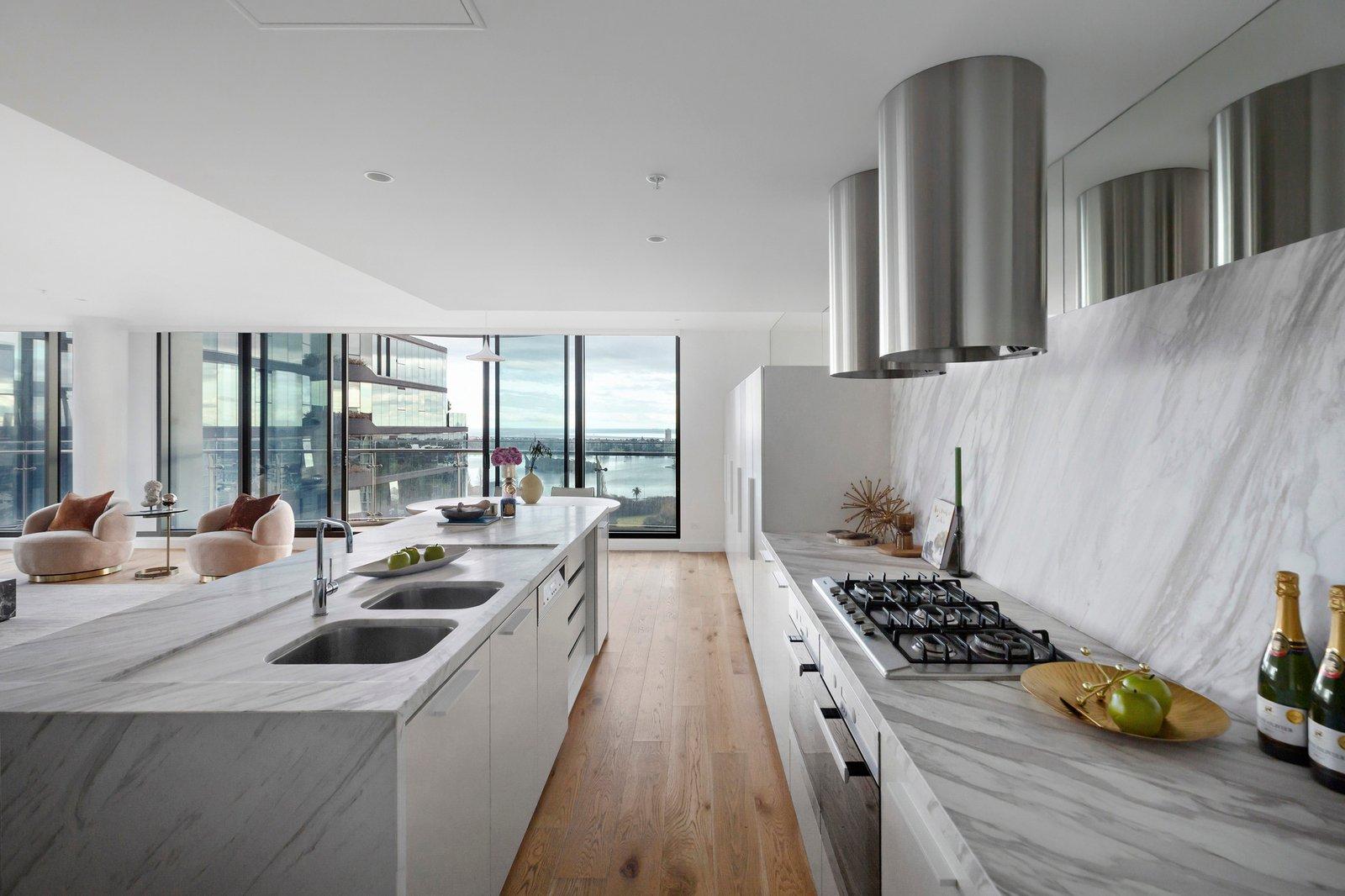1705/35 Albert Road, Melbourne, 3004