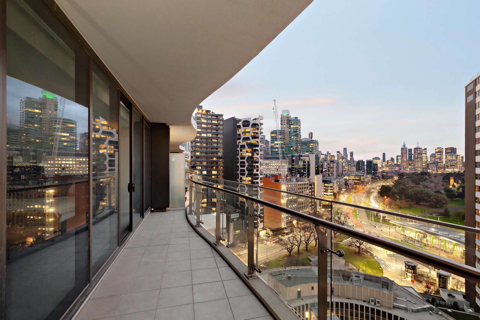 1705/35 Albert Road, Melbourne, 3004